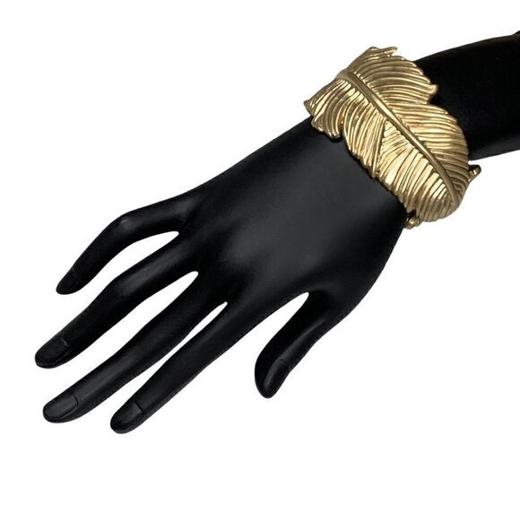 Jewelry - Gold Feather Hinge Statement Bangle Bracelet For Women
